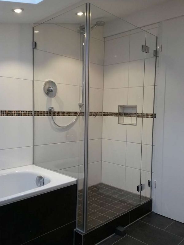 duschen-b20150121-114346DB6139CE-EC6B-EE94-B1CB-E2BF71F3A266.jpg